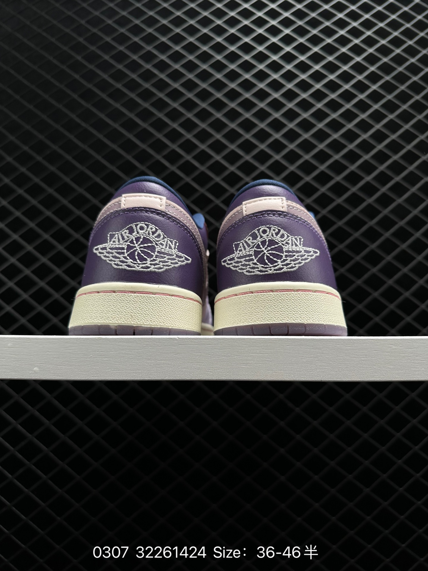 Air Jordan 1 Low AJ1